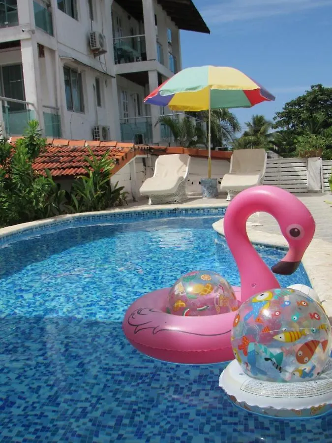 Hotel Neptuno's Refugio Boca Chica