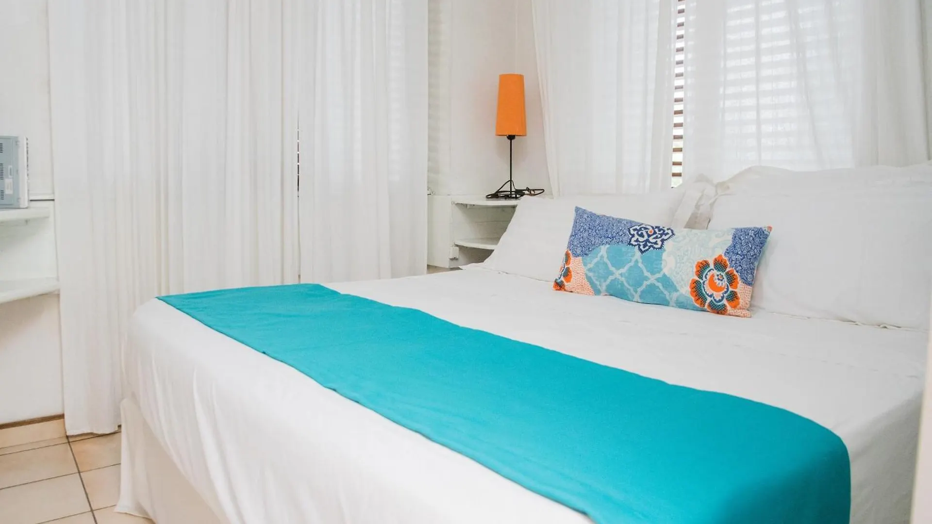 Hotel Neptuno Refugio Boca Chica 3*,  Dominican Republic